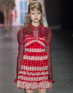 Anna Sui - bahar 2017 koleksiyonu