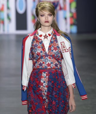 Anna Sui - bahar 2017 koleksiyonu