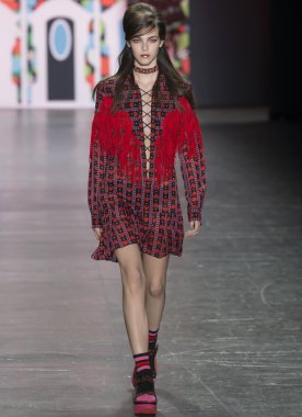 Anna Sui - bahar 2017 koleksiyonu