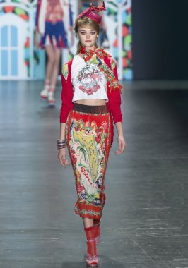 Anna Sui - bahar 2017 koleksiyonu