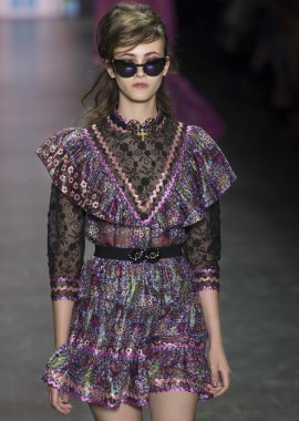 Anna Sui - bahar 2017 koleksiyonu