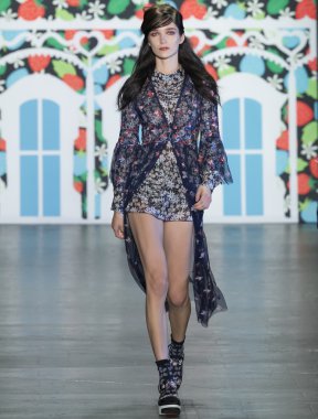 Anna Sui - bahar 2017 koleksiyonu