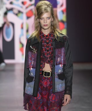 Anna Sui - bahar 2017 koleksiyonu