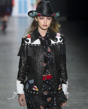 Anna Sui - bahar 2017 koleksiyonu