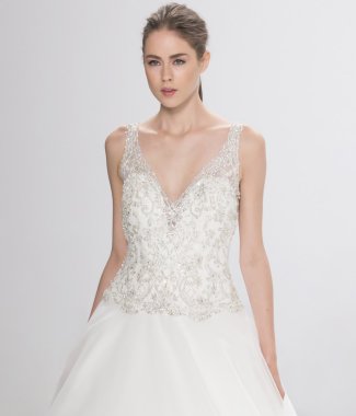 Dennis Basso göstermek, pist, sonbahar 2017, New York gelin hafta, ABD 