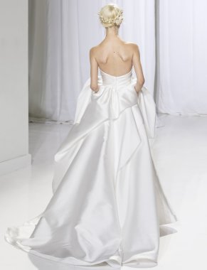 Reem Acra - Güz 2017 koleksiyonu - New York moda hafta gelin