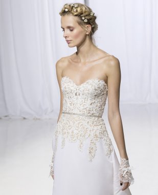 Reem Acra - Güz 2017 koleksiyonu - New York moda hafta gelin