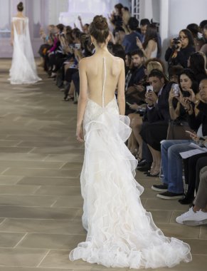 Ines Di Santo - Güz 2017 koleksiyonu - New York moda hafta Bri