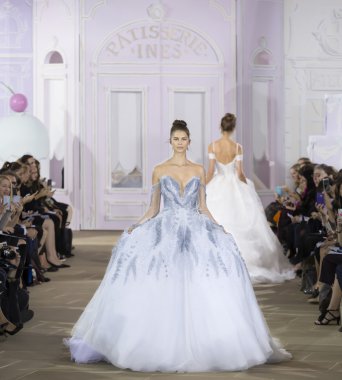 Ines Di Santo - Güz 2017 koleksiyonu - New York moda hafta Bri