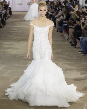 Ines Di Santo - Güz 2017 koleksiyonu - New York moda hafta Bri