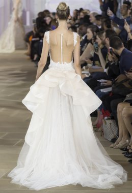 Ines Di Santo - Güz 2017 koleksiyonu - New York moda hafta Bri