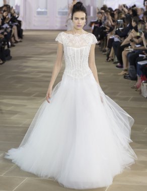 Ines Di Santo - Güz 2017 koleksiyonu - New York moda hafta Bri