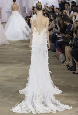 Ines Di Santo - Güz 2017 koleksiyonu - New York moda hafta Bri