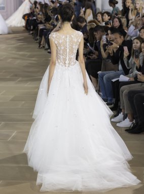 Ines Di Santo - Güz 2017 koleksiyonu - New York moda hafta Bri