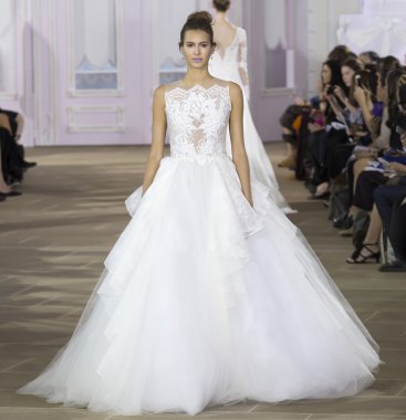 Ines Di Santo - Güz 2017 koleksiyonu - New York moda hafta Bri