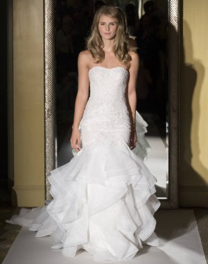 Oleg Cassini - Güz 2017 koleksiyonu - New York moda hafta Brid