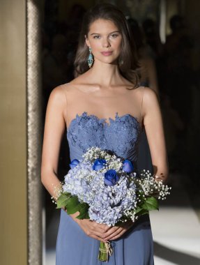 Oleg Cassini - Güz 2017 koleksiyonu - New York moda hafta Brid