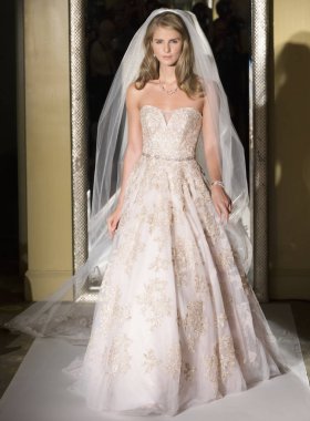 Oleg Cassini - Güz 2017 koleksiyonu - New York moda hafta Brid