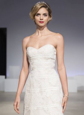 Anne Barge - Güz 2017 koleksiyonu - New York moda hafta gelin