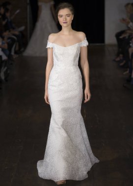 Rita Vinieris - Güz 2017 koleksiyonu - New York Fashio tarafından Rivini