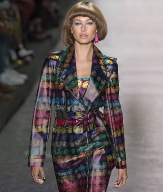 Jeremy Scott - bahar 2017 koleksiyonu