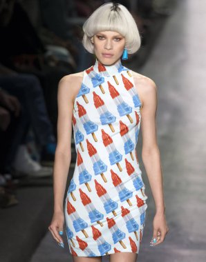 Jeremy Scott - bahar 2017 koleksiyonu