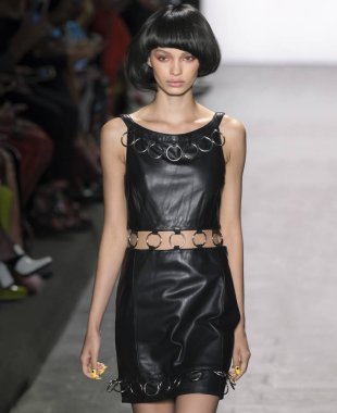 Jeremy Scott - bahar 2017 koleksiyonu