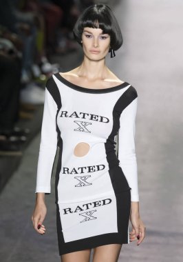 Jeremy Scott - bahar 2017 koleksiyonu