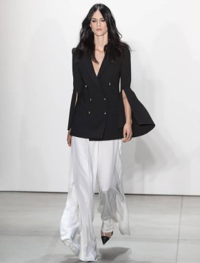 Prabal Gurung - bahar 2017 koleksiyonu