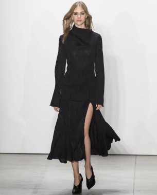 Prabal Gurung - bahar 2017 koleksiyonu