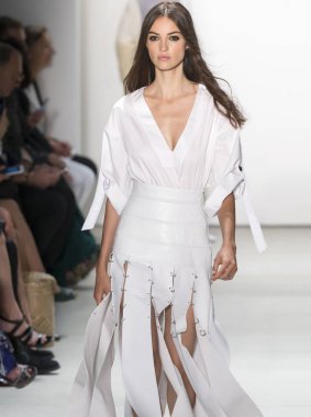 Prabal Gurung - bahar 2017 koleksiyonu