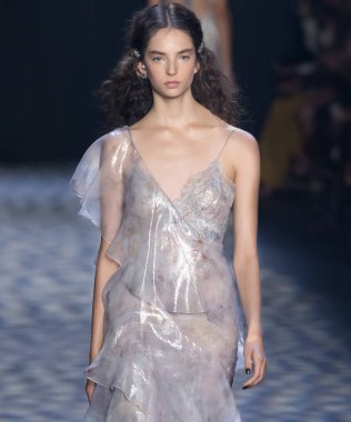 Marchesa - bahar 2017 koleksiyonu