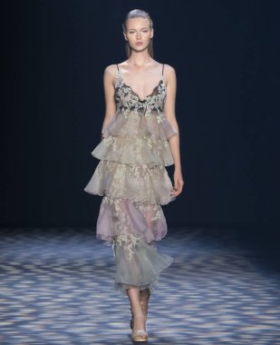 Marchesa - bahar 2017 koleksiyonu