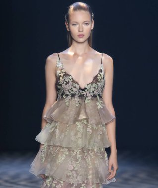 Marchesa - bahar 2017 koleksiyonu