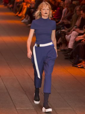 DKNY - bahar 2017 koleksiyonu