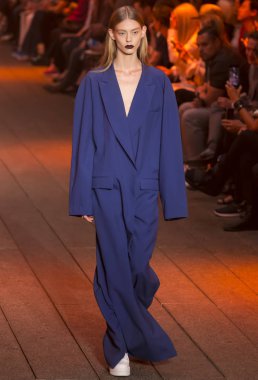 DKNY - bahar 2017 koleksiyonu