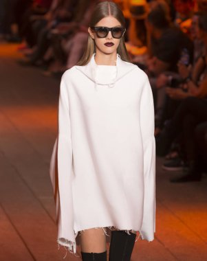 DKNY - bahar 2017 koleksiyonu