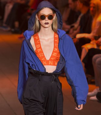 DKNY - bahar 2017 koleksiyonu