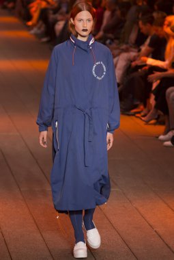 DKNY - bahar 2017 koleksiyonu