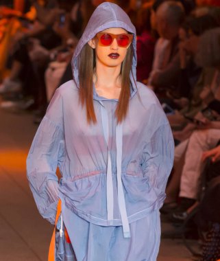 DKNY - bahar 2017 koleksiyonu