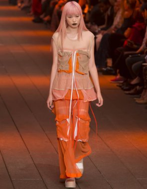 DKNY - bahar 2017 koleksiyonu