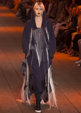 DKNY - bahar 2017 koleksiyonu