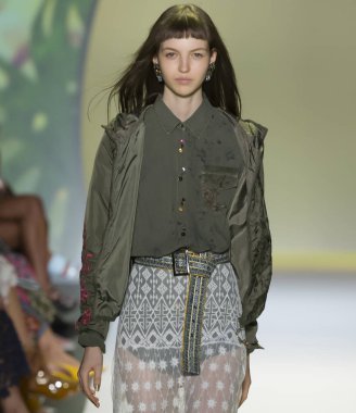 Desigual - Bahar 2017 Koleksiyonu