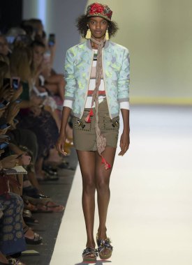 Desigual - Bahar 2017 Koleksiyonu