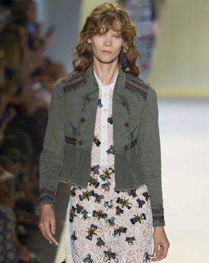 Desigual - Bahar 2017 Koleksiyonu