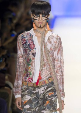 Desigual - Bahar 2017 Koleksiyonu