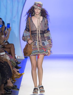 Desigual - Bahar 2017 Koleksiyonu