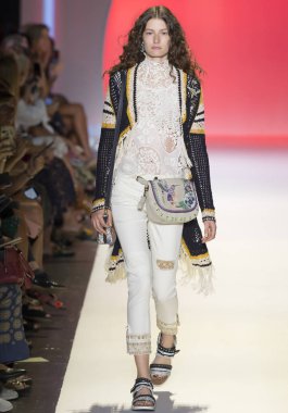 Desigual - Bahar 2017 Koleksiyonu