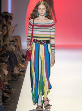 Desigual - Bahar 2017 Koleksiyonu