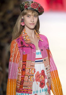 Desigual - Bahar 2017 Koleksiyonu